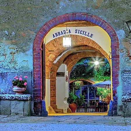 منتجع Abbadia Sicille Relais تريكواندا